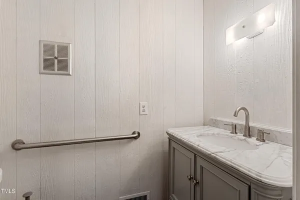 $499,000 | 707 Curtis Road, Warsaw, NC 28398