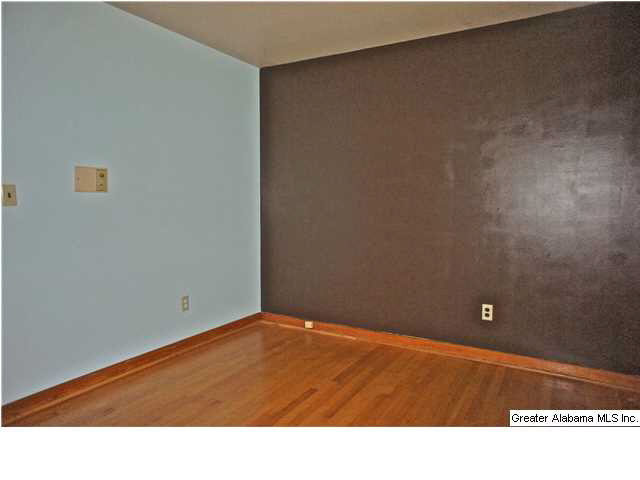 336 Sun Valley Road Birmingham, AL 35215 - Photo 27 of 32