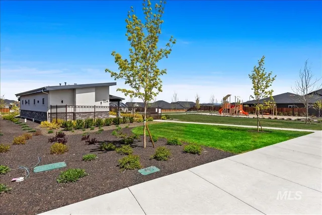 $789,900 | 2460 South Cordillera Avenue, Nampa, ID 83686