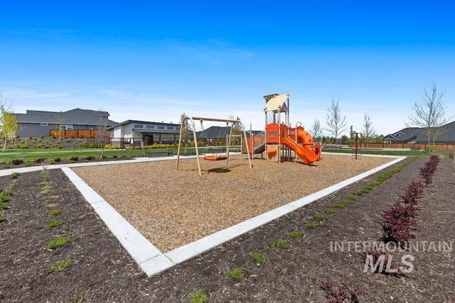 $789,900 | 2460 South Cordillera Avenue, Nampa, ID 83686