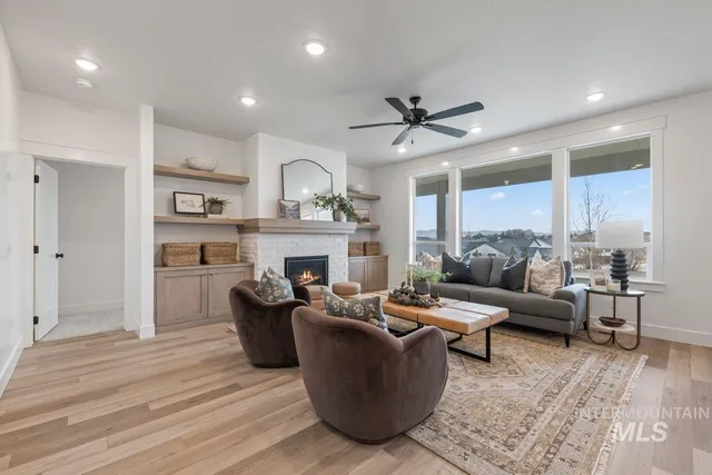 $789,900 | 2460 South Cordillera Avenue, Nampa, ID 83686