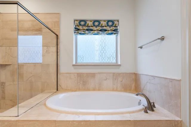 $3,995 | 1103 Summer Street, Houston, TX 77007