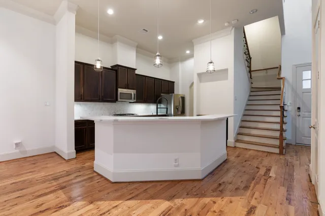 $3,995 | 1103 Summer Street, Houston, TX 77007