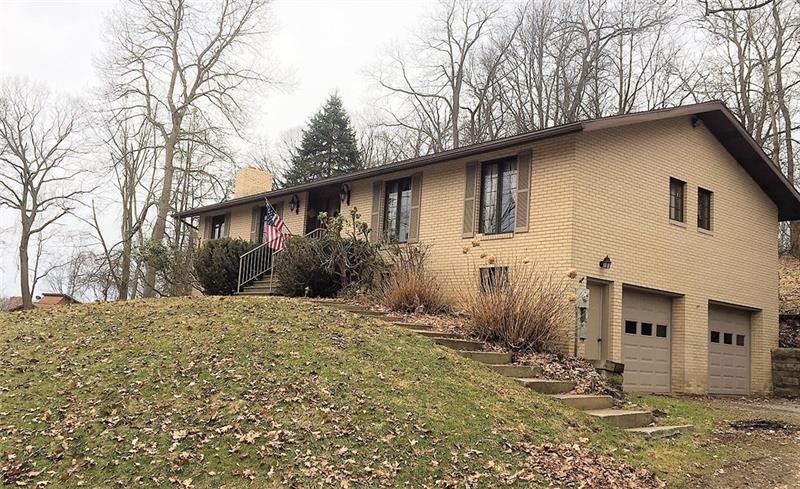 958 Rockdale Road Butler, PA 16002 - Photo 2 of 22
