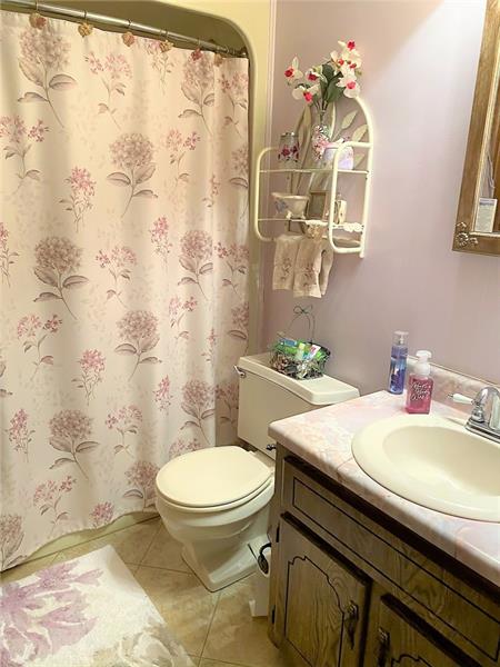 958 Rockdale Road Butler, PA 16002 - Photo 11 of 22