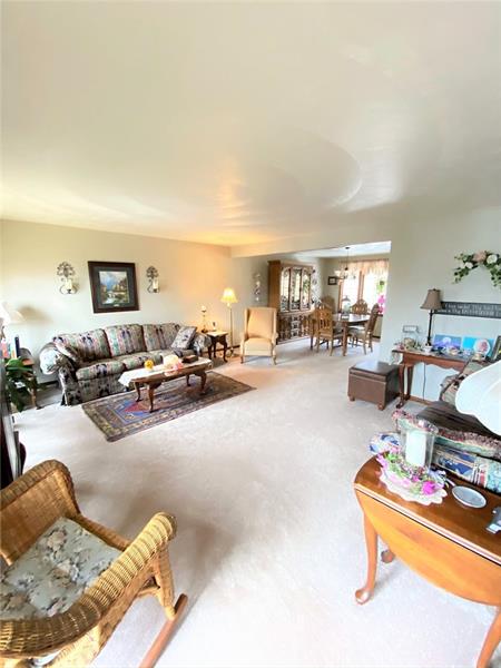 958 Rockdale Road Butler, PA 16002 - Photo 7 of 22