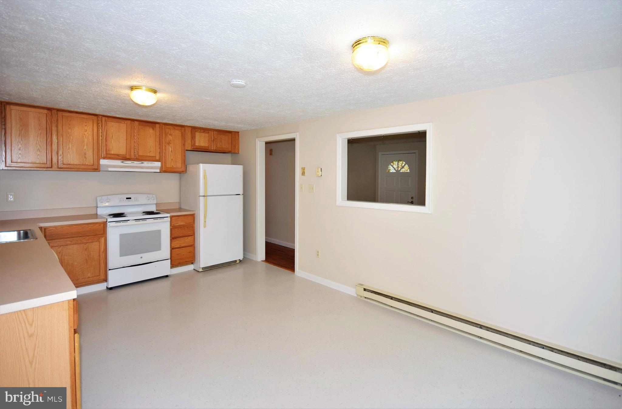 982 Morgan Ford Road Front Royal, VA 22630 - Photo 11 of 27 Kitchen