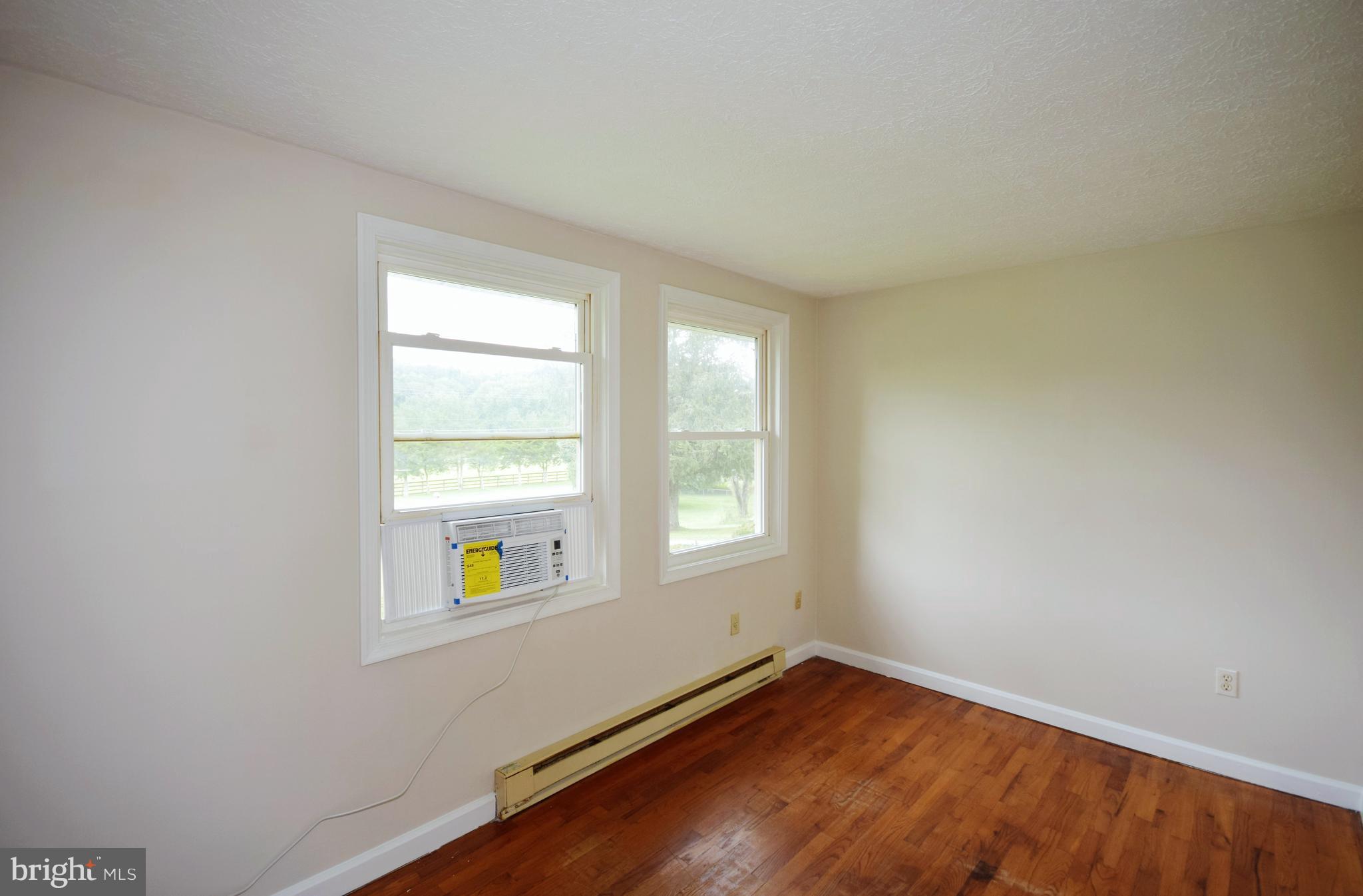 982 Morgan Ford Road Front Royal, VA 22630 - Photo 24 of 27 Bedroom