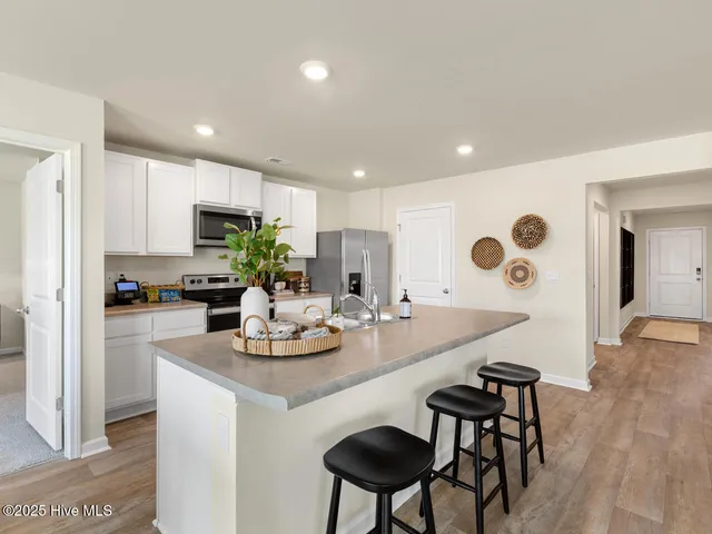 $308,990 | 260 Red Vineyard Way, Unit LOT 13, Jacksonville, NC 28540