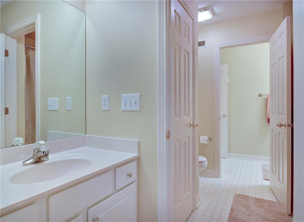 10705 Club Chase Fishers, IN 46037 - Photo 16 of 23 Gallery Image 16