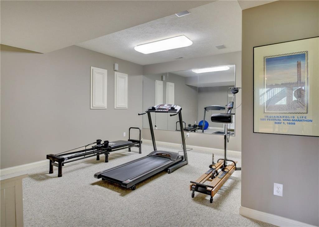 10705 Club Chase Fishers, IN 46037 - Photo 20 of 23 Gallery Image 20