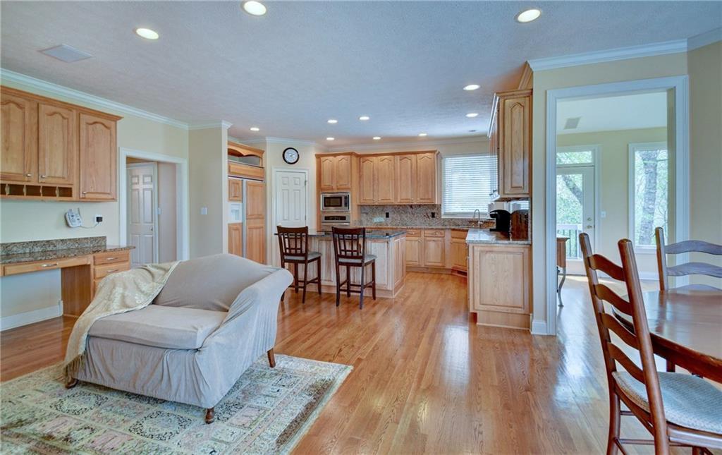 10705 Club Chase Fishers, IN 46037 - Photo 7 of 23 Gallery Image 7