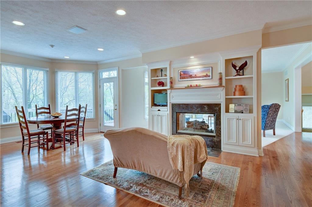 10705 Club Chase Fishers, IN 46037 - Photo 9 of 23 Gallery Image 9