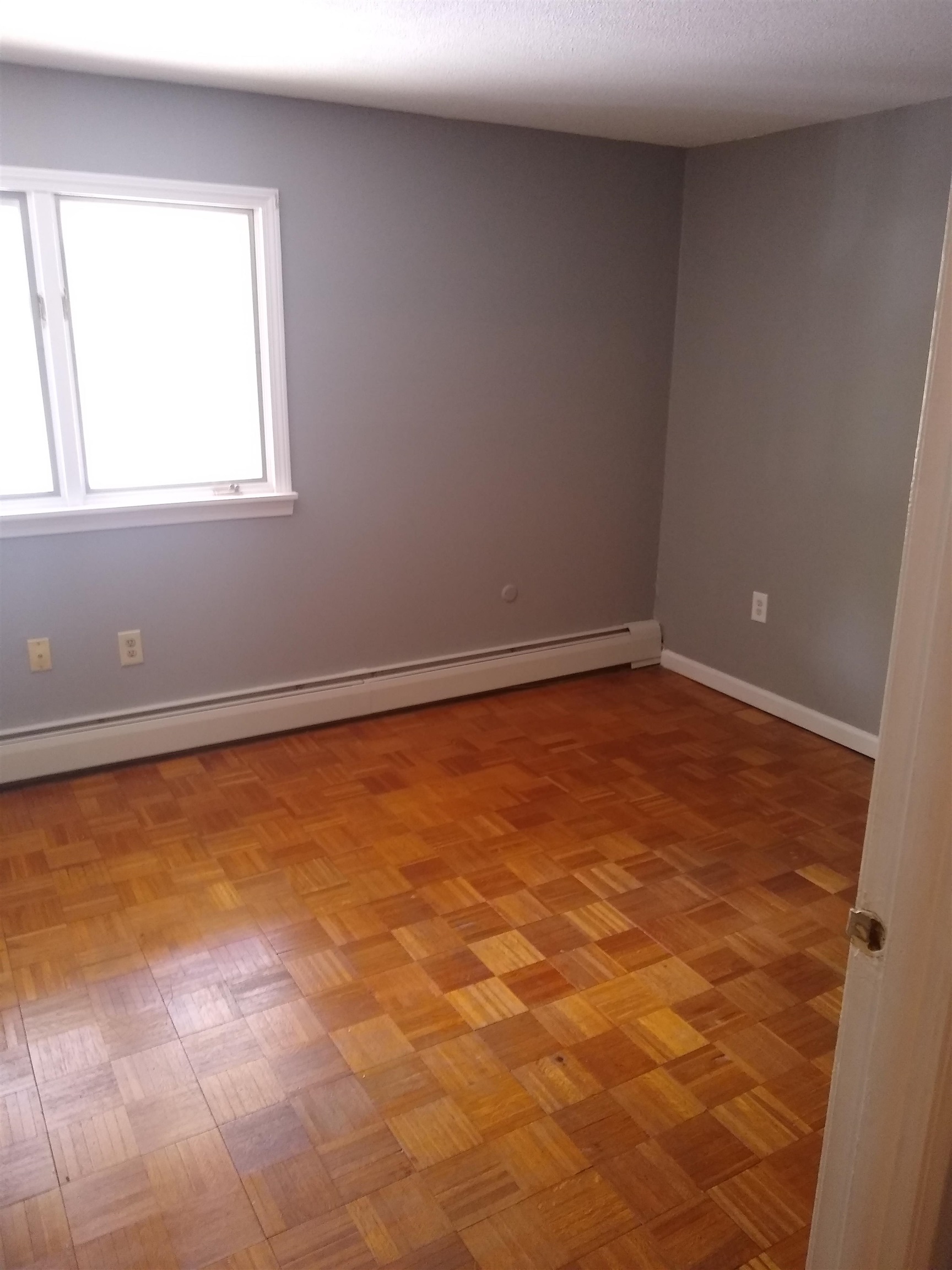 40 Brookside Drive, Unit 4 Brattleboro, VT 05301 - Photo 11 of 17
