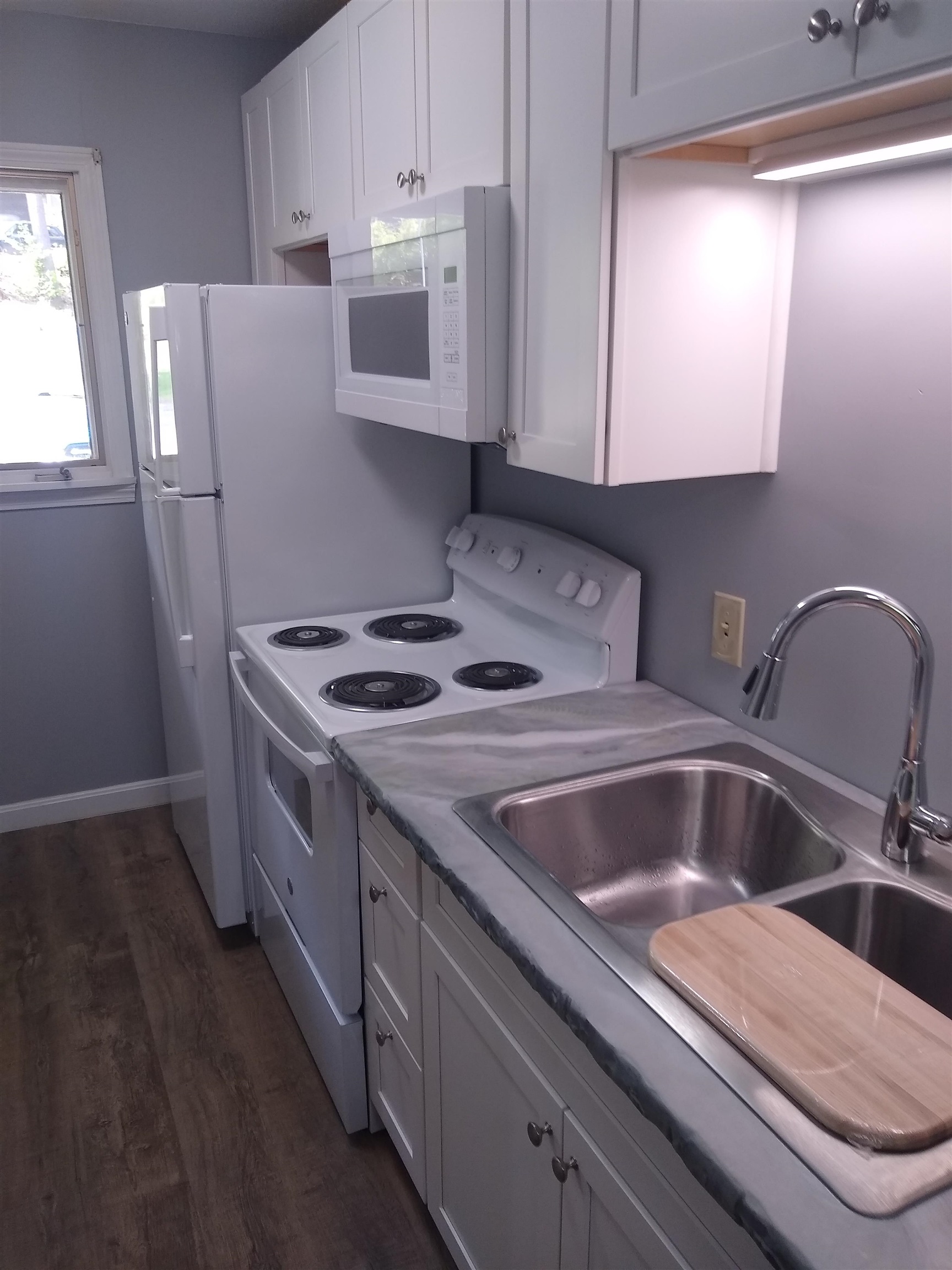 40 Brookside Drive, Unit 4 Brattleboro, VT 05301 - Photo 3 of 17