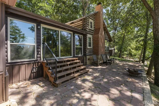 $449,000 | 13 Walleye Lane, Doniphan, MO 63935