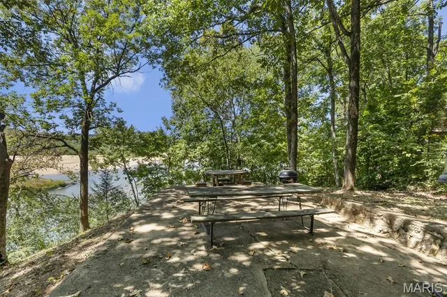 $449,000 | 13 Walleye Lane, Doniphan, MO 63935