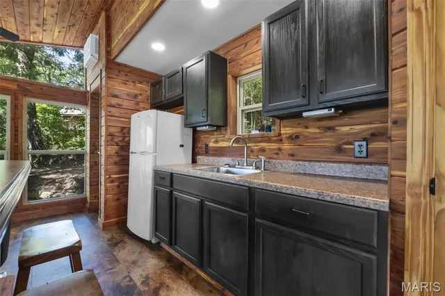 $449,000 | 13 Walleye Lane, Doniphan, MO 63935