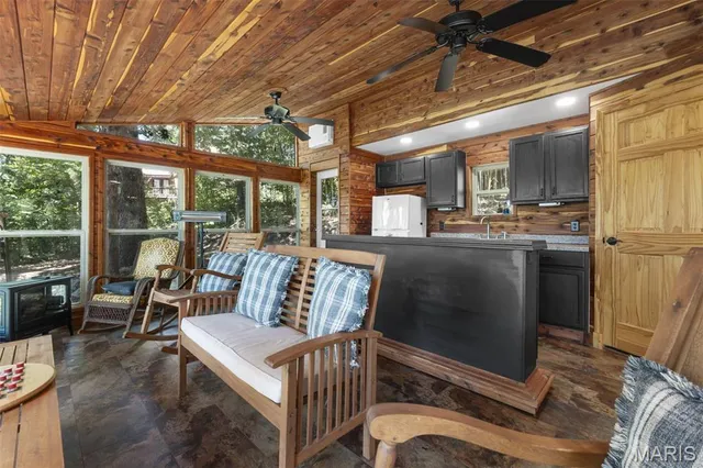 $449,000 | 13 Walleye Lane, Doniphan, MO 63935