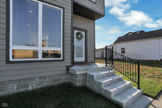 $444,000 | 417 East Morris Street, Indianapolis, IN 46225