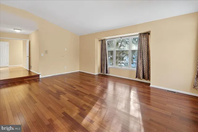 $4,900 | 7 Redwood Court, Princeton Junction, NJ 08550