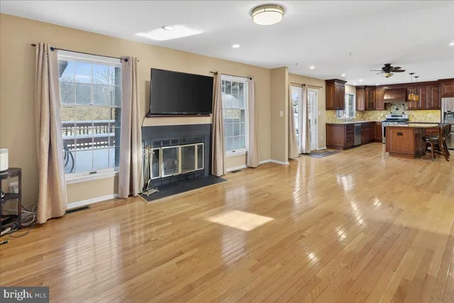 $4,900 | 7 Redwood Court, Princeton Junction, NJ 08550