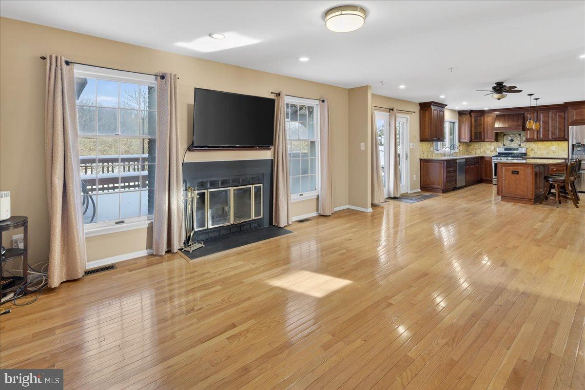 7 Redwood Court Princeton Junction, NJ 08550 - Photo 21 of 55