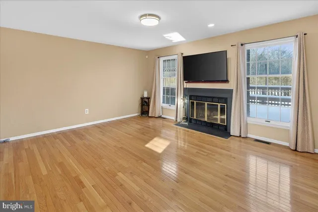 $4,900 | 7 Redwood Court, Princeton Junction, NJ 08550