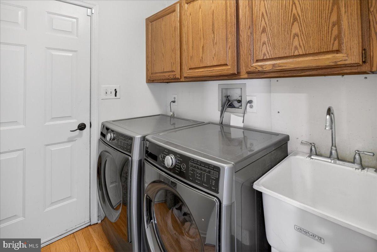 7 Redwood Court Princeton Junction, NJ 08550 - Photo 28 of 55 Laundry Room