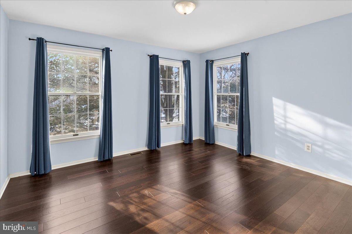 7 Redwood Court Princeton Junction, NJ 08550 - Photo 29 of 55 Bedroom 2