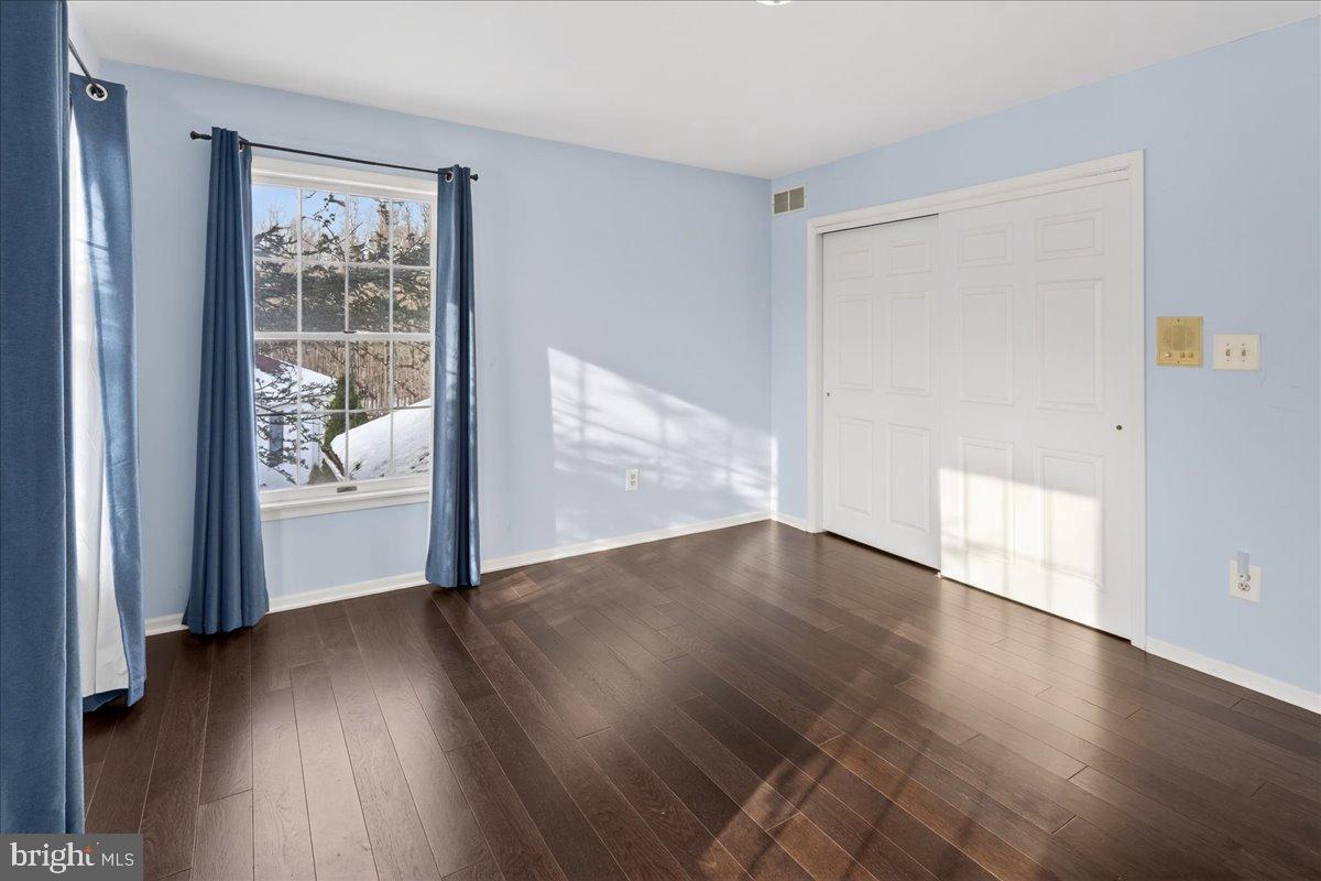 7 Redwood Court Princeton Junction, NJ 08550 - Photo 30 of 55 Bedroom 2