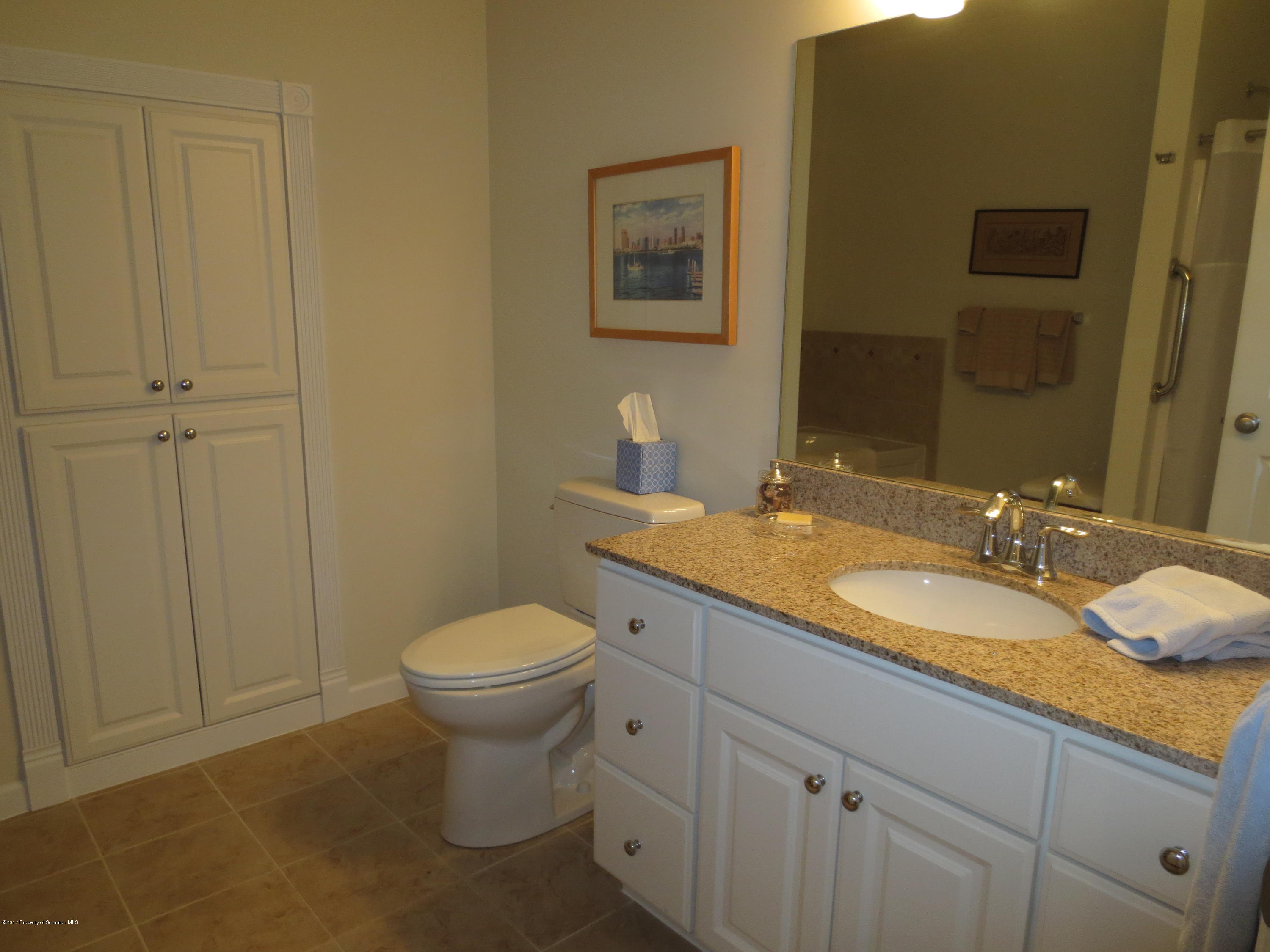 109 Wyndham Road Clarks Summit, PA 18411 - Photo 10 of 17 Gallery Image 10