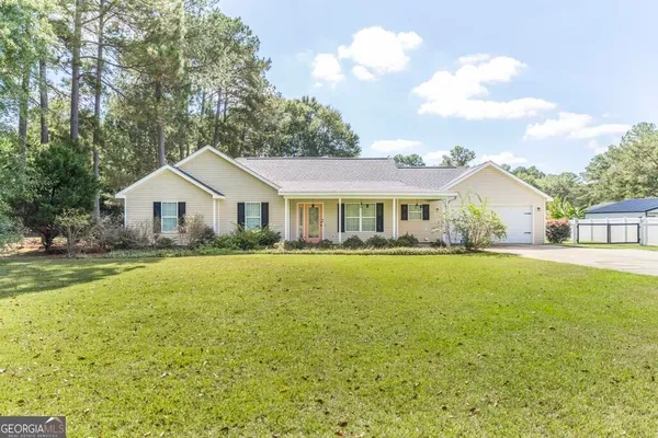 $244,900 | 461 Columbus Highway, Hawkinsville, GA 31036
