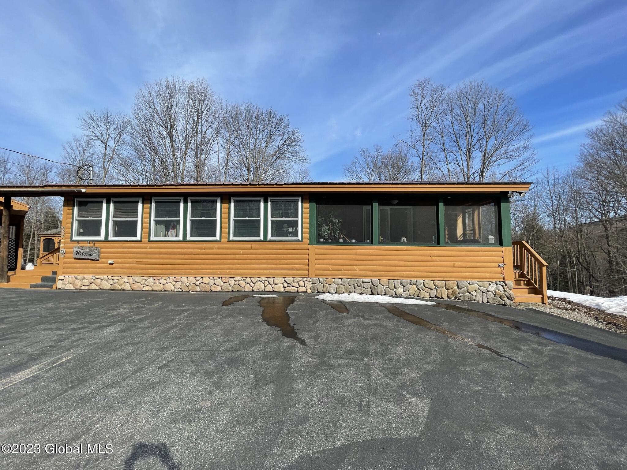 27 Henry Wescott Road Thurman, NY 12885 - Photo 3 of 35 IMG_0971