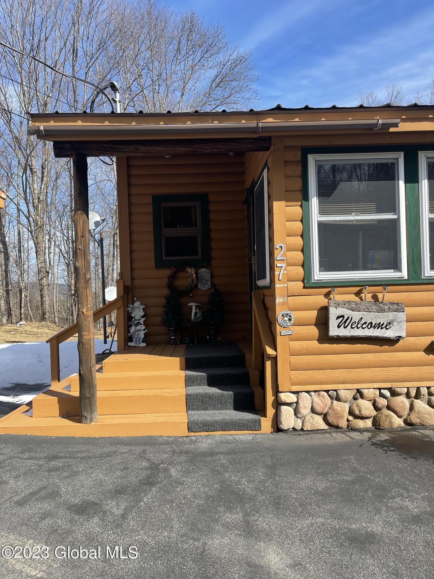 27 Henry Wescott Road Thurman, NY 12885 - Photo 4 of 35 IMG_0924