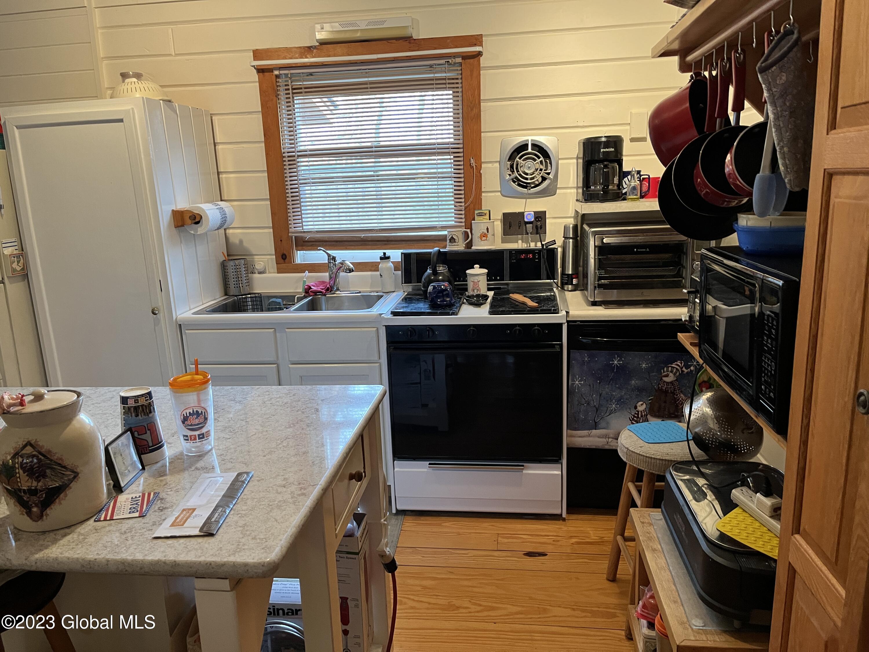 27 Henry Wescott Road Thurman, NY 12885 - Photo 8 of 35 IMG-0582