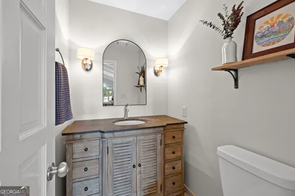 $825,000 | 2025 Castle Lake Drive, Tyrone, GA 30290