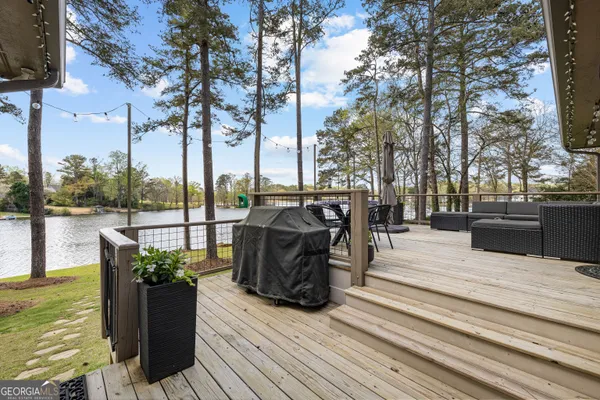 $825,000 | 2025 Castle Lake Drive, Tyrone, GA 30290