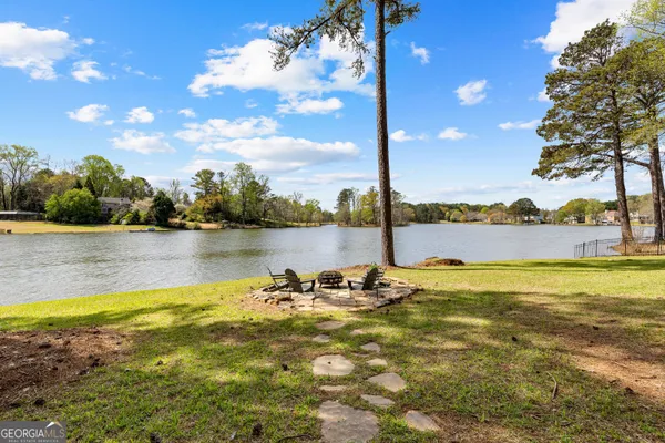 $825,000 | 2025 Castle Lake Drive, Tyrone, GA 30290