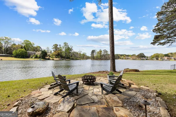 $825,000 | 2025 Castle Lake Drive, Tyrone, GA 30290