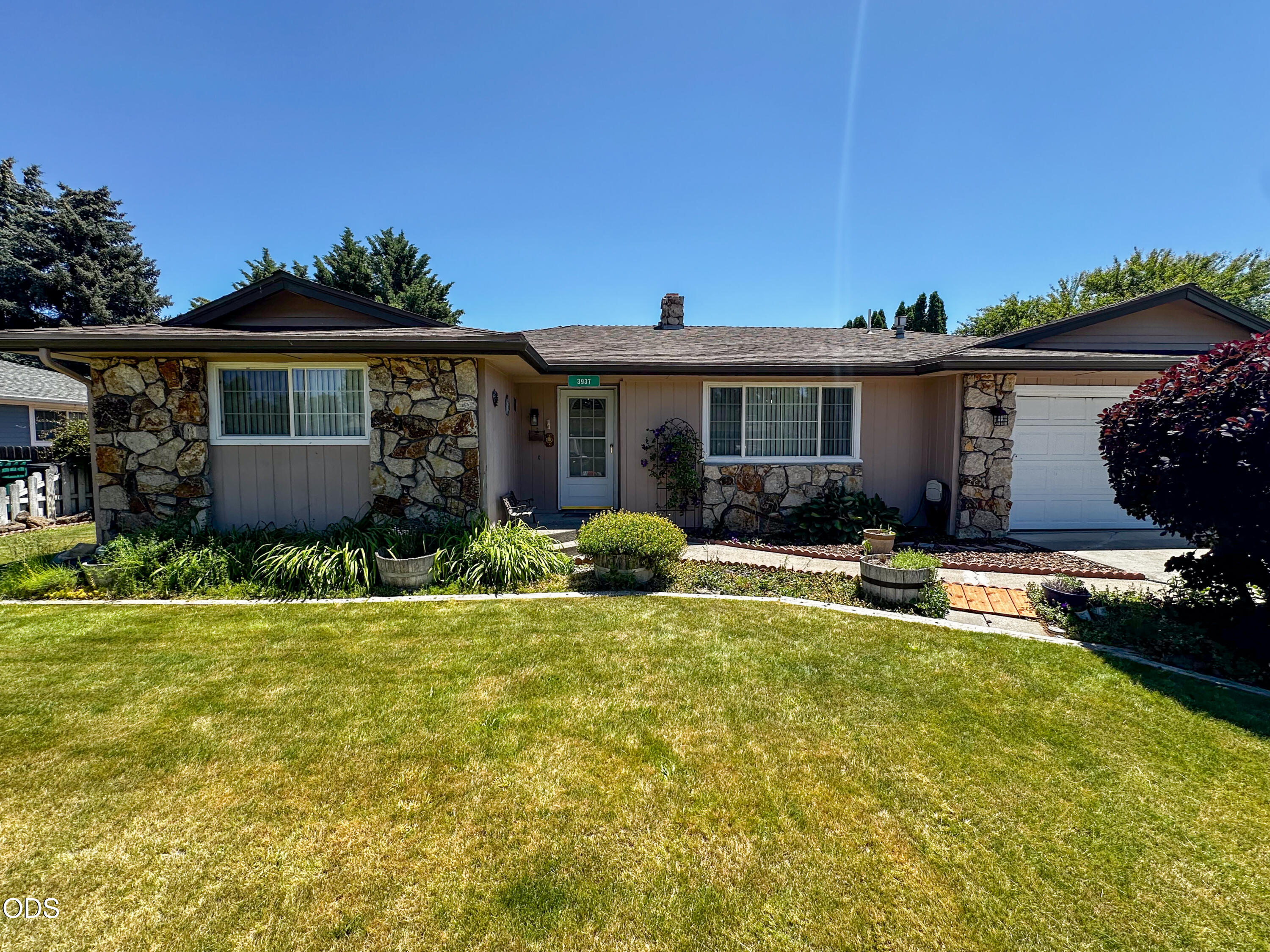 3937 Rio Vista Way Klamath Falls, OR 97603 - Photo 40 of 40