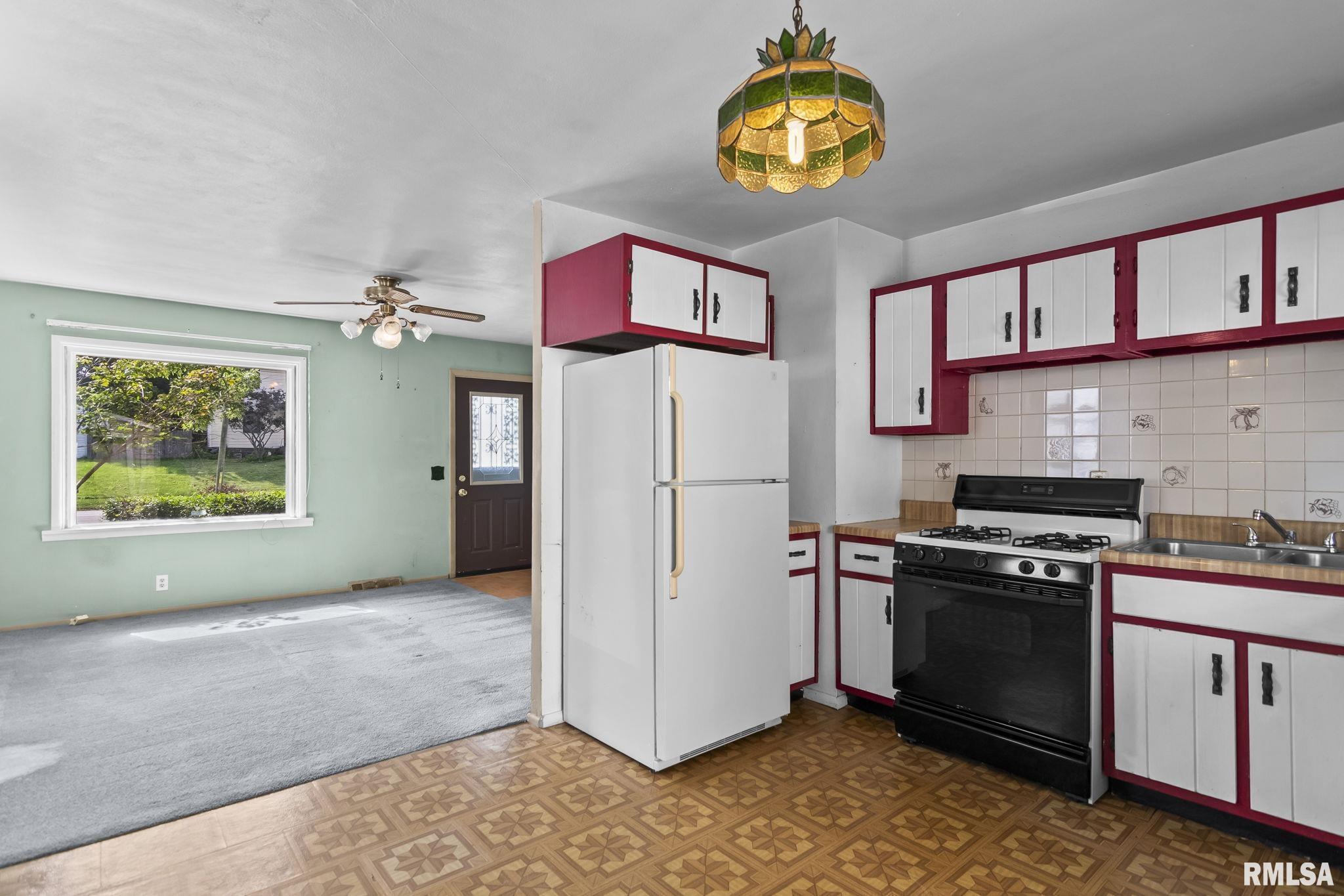 1008 North Bruns Lane Springfield, IL 62702 - Photo 12 of 29 Gallery Image 12