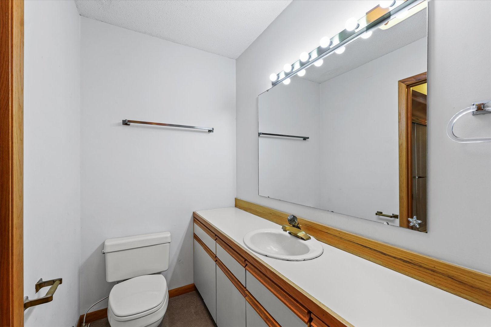 1914 Woodfield Road Champaign, IL 61822 - Photo 28 of 54 Gallery Image 28