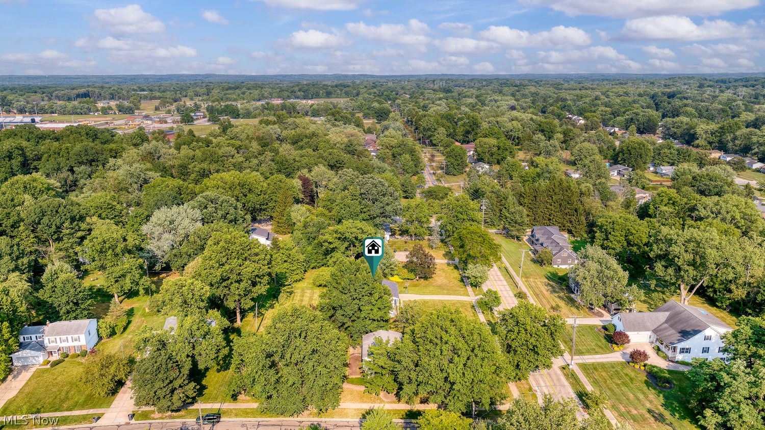 32575 Arthur Road Solon, OH 44139 - Photo 4 of 31