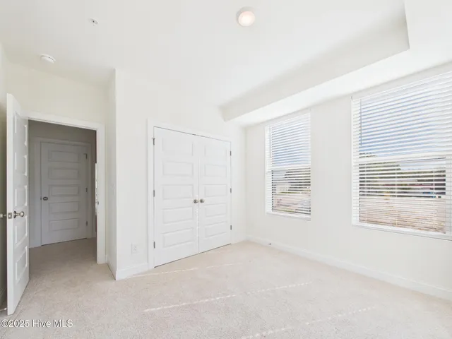 $2,350 | 1259 Shaw View Alley, Raleigh, NC 27601