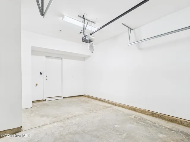 $2,350 | 1259 Shaw View Alley, Raleigh, NC 27601