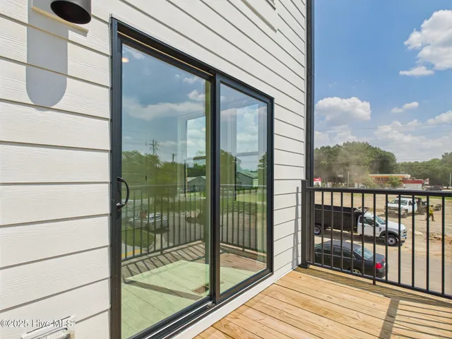 $2,350 | 1259 Shaw View Alley, Raleigh, NC 27601