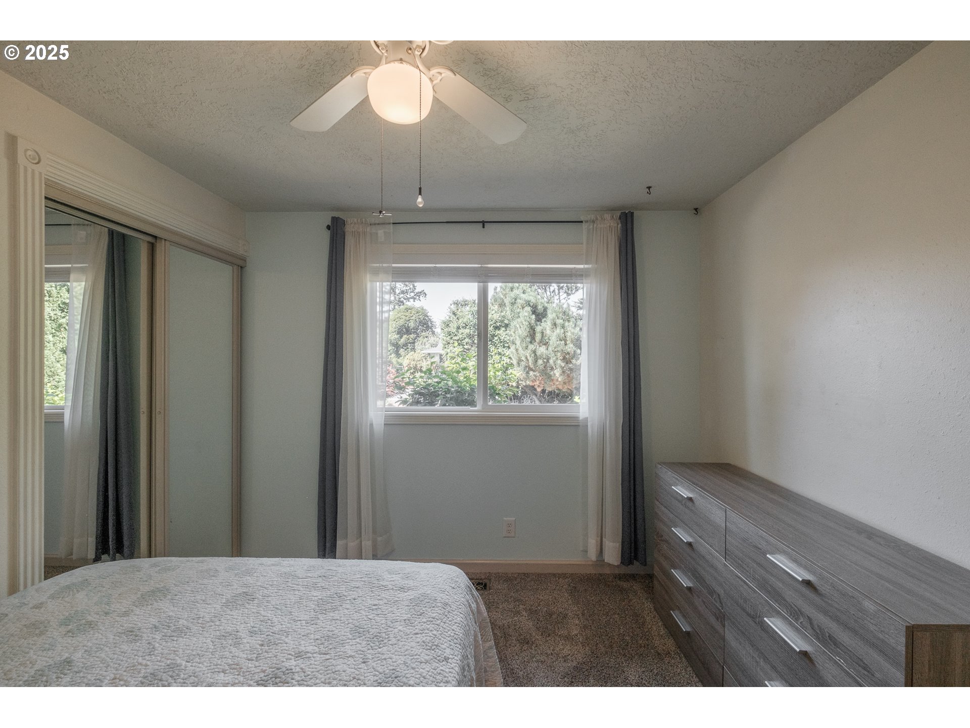 4512 Herrin Road Northeast Salem, OR 97305 - Photo 18 of 36 Gallery Image 18