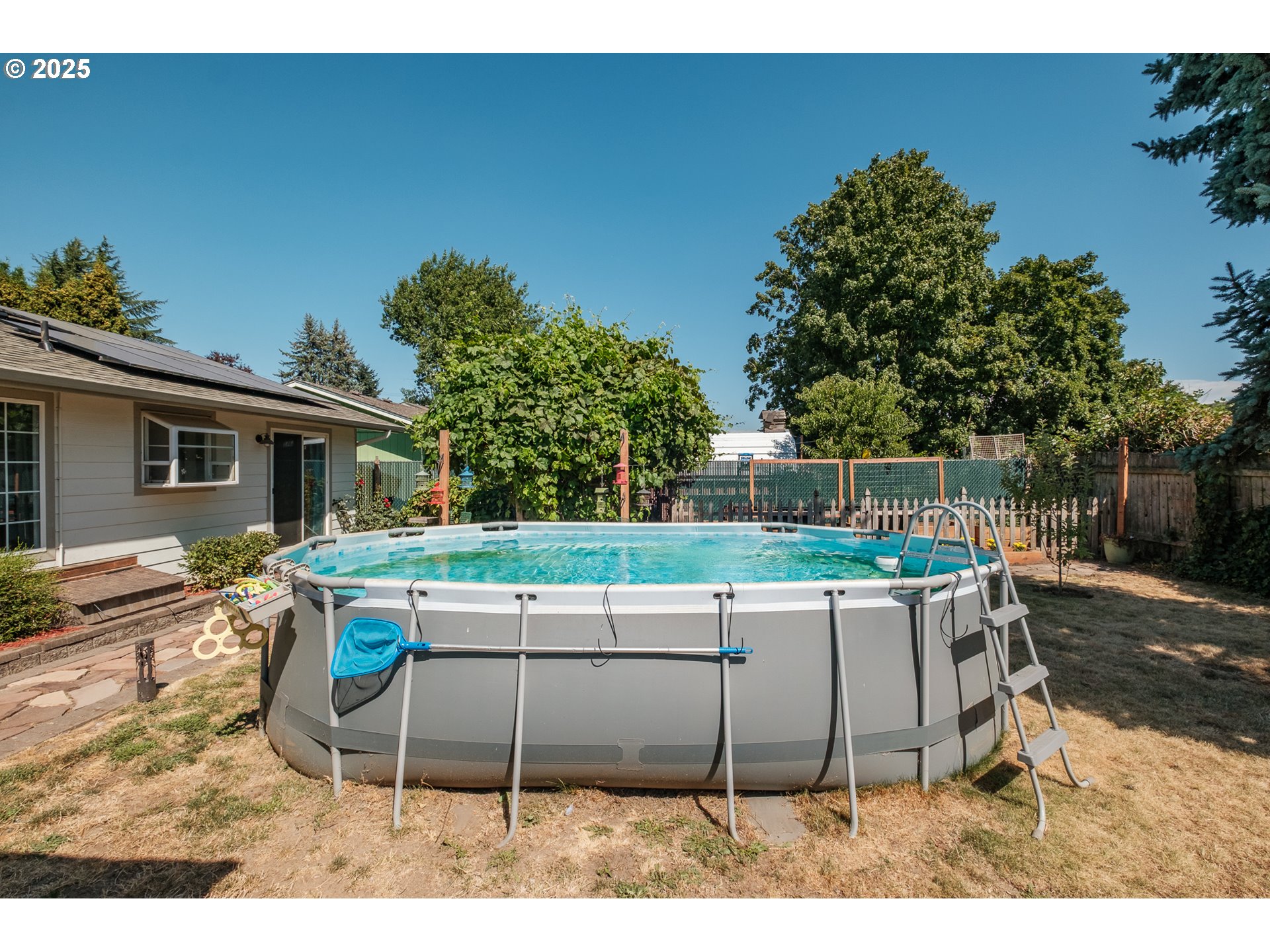 4512 Herrin Road Northeast Salem, OR 97305 - Photo 31 of 36 Gallery Image 31