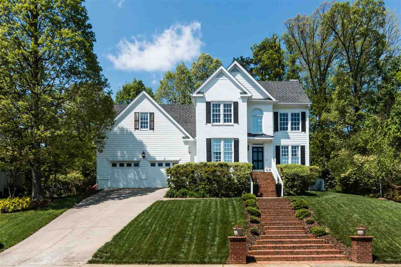 2005 Russell Drive Raleigh, NC 27612 - Photo 2 of 25 Front Exterior